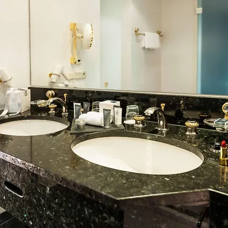 Hotel Dorint Venusberg 4*