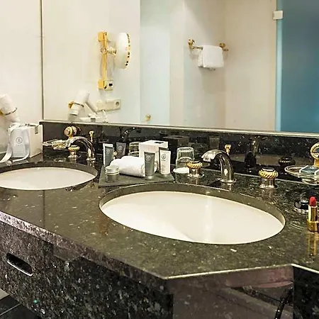 Otel Dorint Venusberg 4*