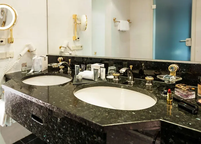 Hotel Dorint Venusberg 4*