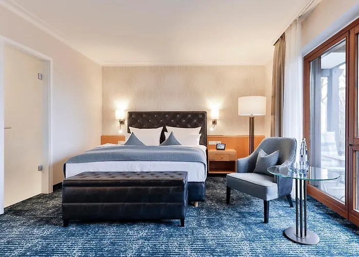 Hotel Dorint Venusberg 4*